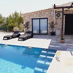 Villa Esperia *